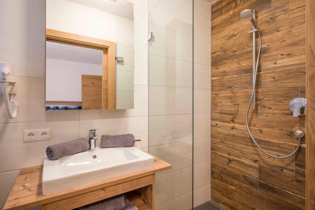 Ferienwohnung Residenz Gamper Brixen im Thale Exterior foto